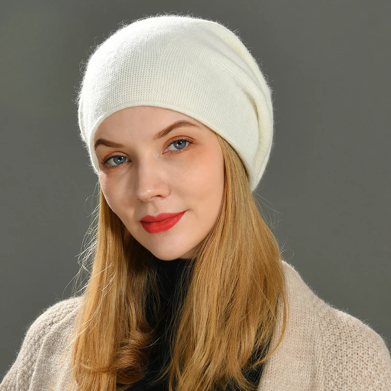 SNUG FIT WOOL BEANIE